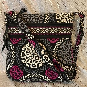 Triple zip hipster in Canterbury Magenta